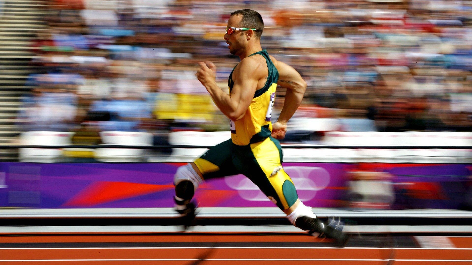 中国队后程发力逆转对手引爆赛场,中国队后腰是谁